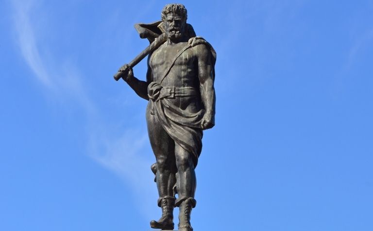 Thor statue